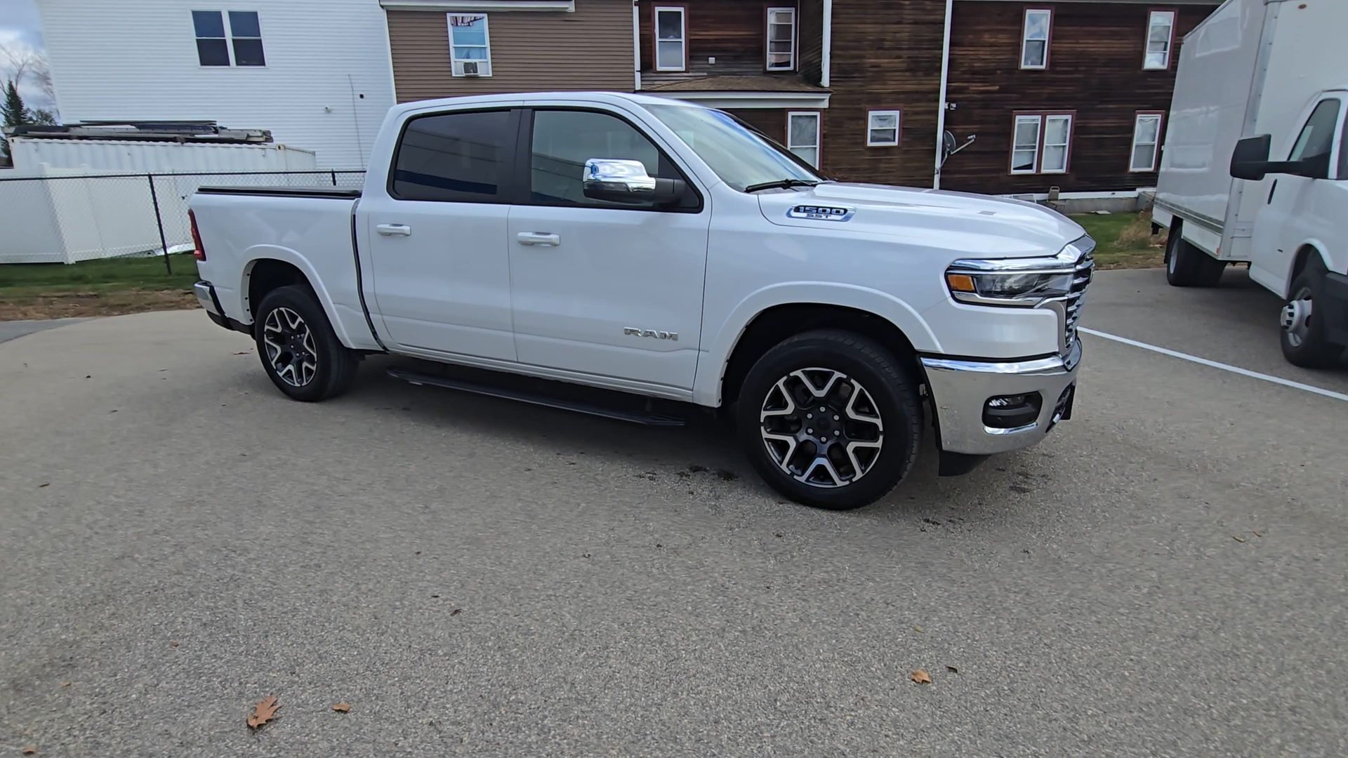 2025 RAM 1500 Laramie Crew Cab 4x4 5'7" Box