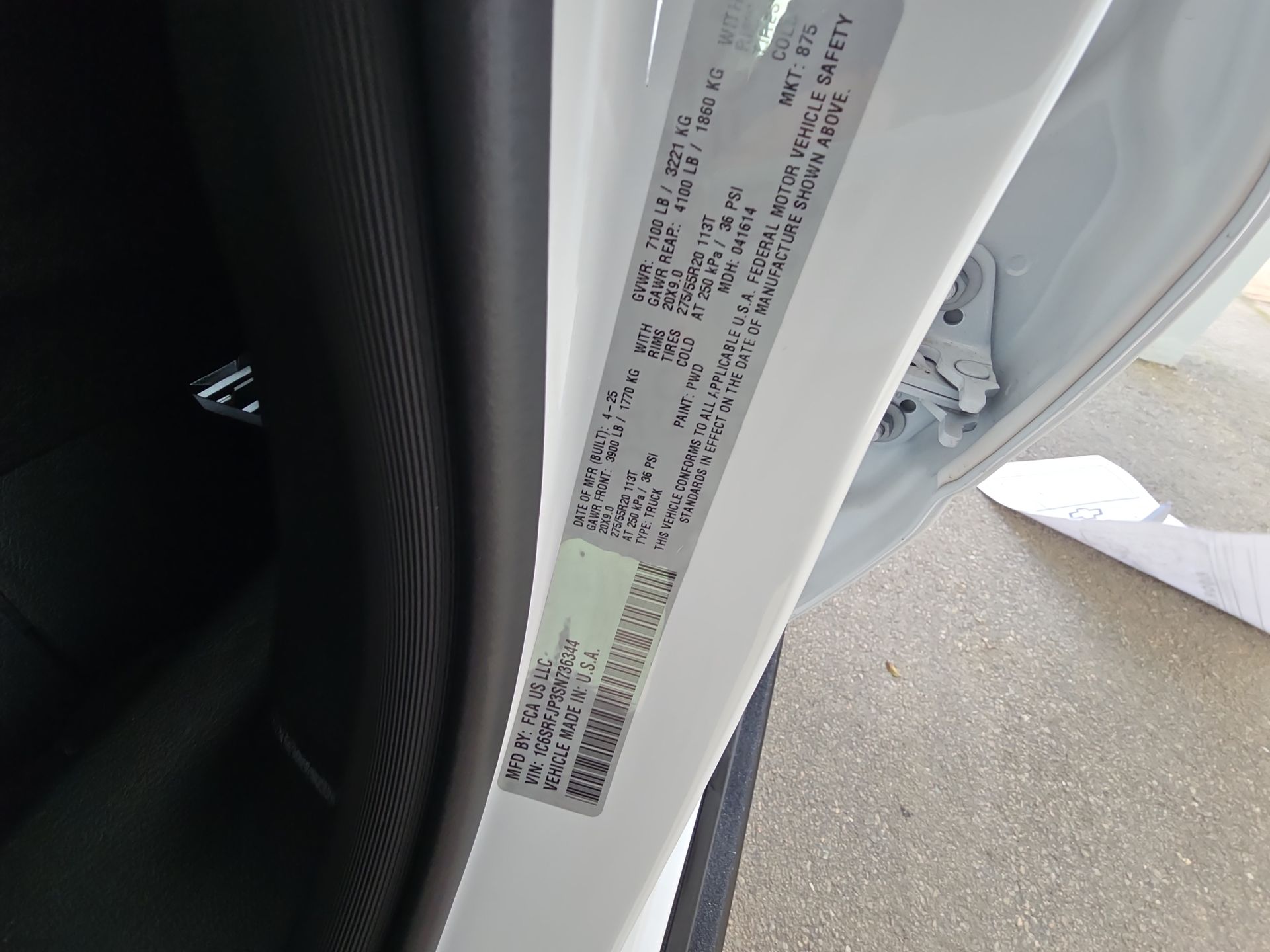 2025 RAM 1500 Laramie Crew Cab 4x4 5'7" Box