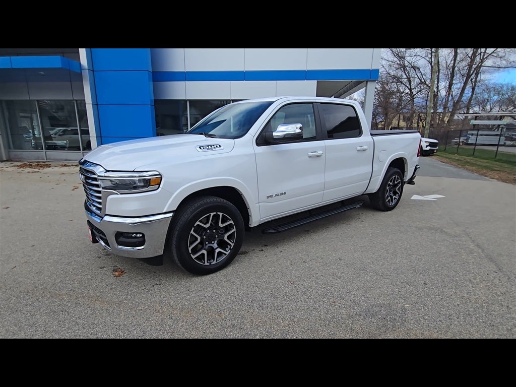 2025 RAM 1500 Laramie Crew Cab 4x4 5'7" Box