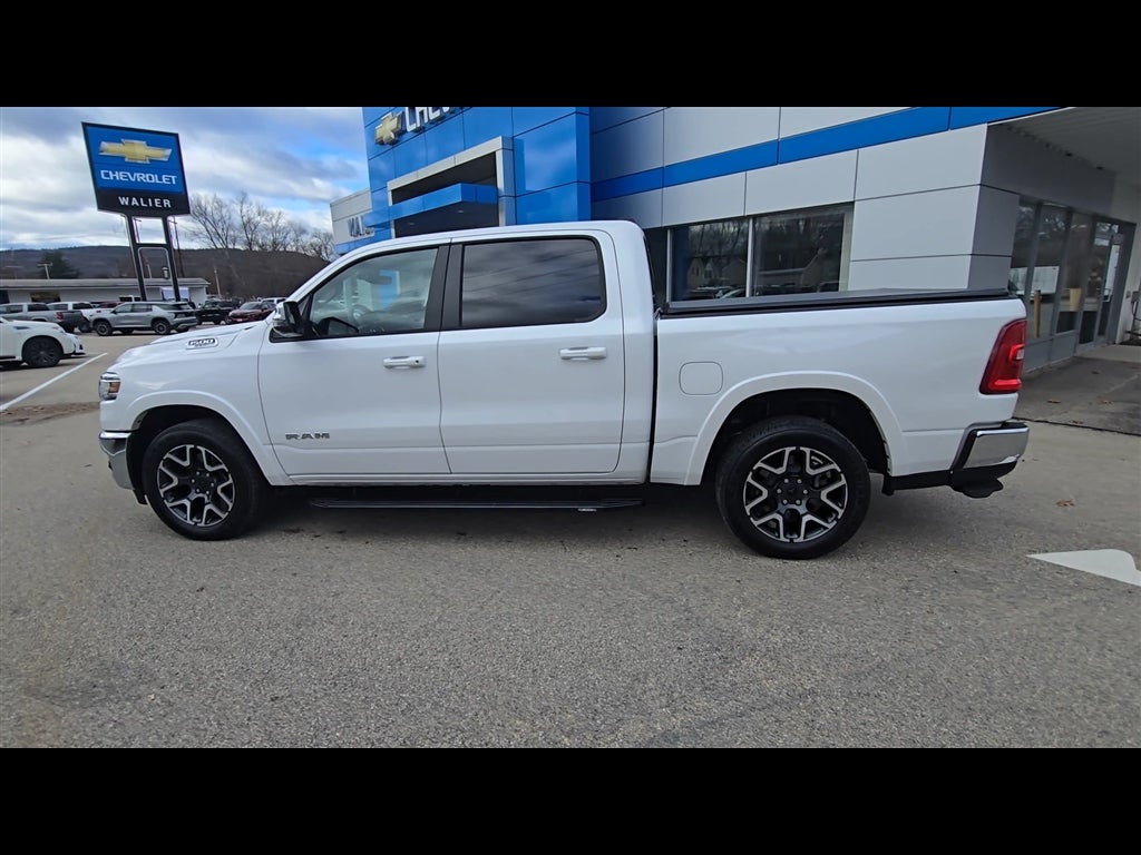 2025 RAM 1500 Laramie Crew Cab 4x4 5'7" Box