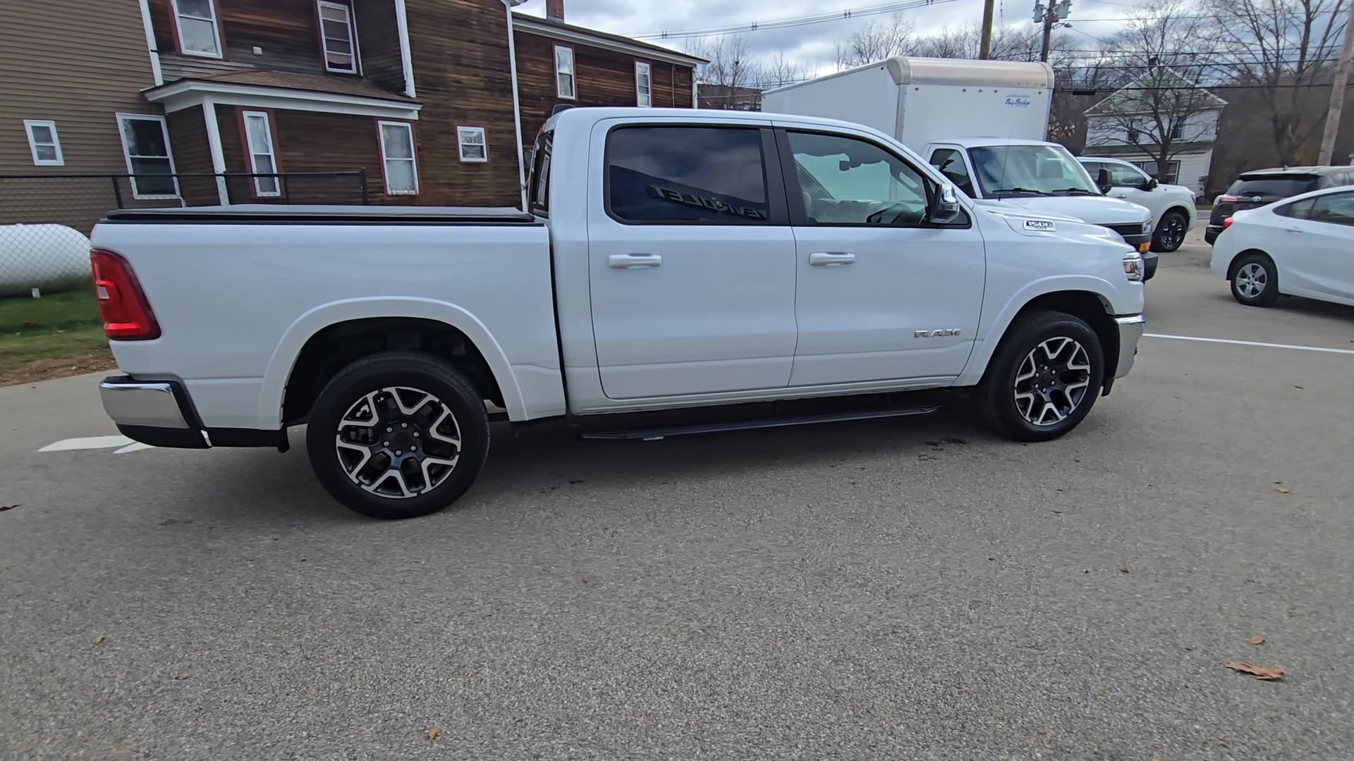 2025 RAM 1500 Laramie Crew Cab 4x4 5'7" Box