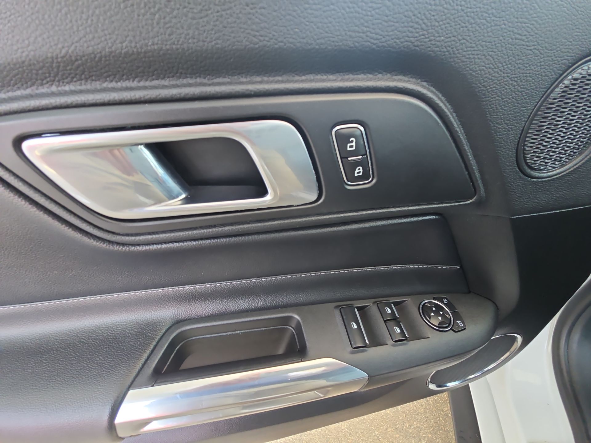 2023 Ford Mustang EcoBoost Premium Convertible