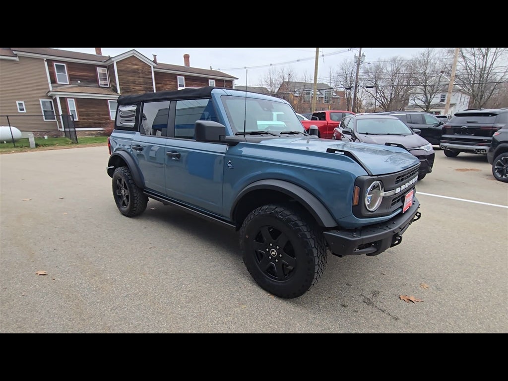 2021 Ford Bronco Base
