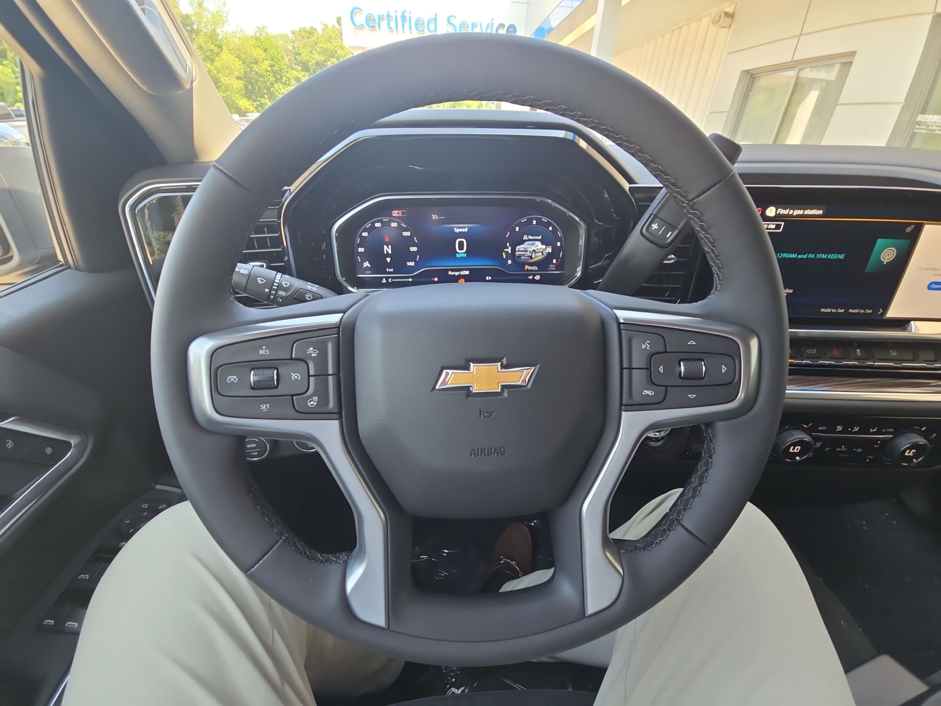 2025 Chevrolet Silverado 1500 LT (2FL)