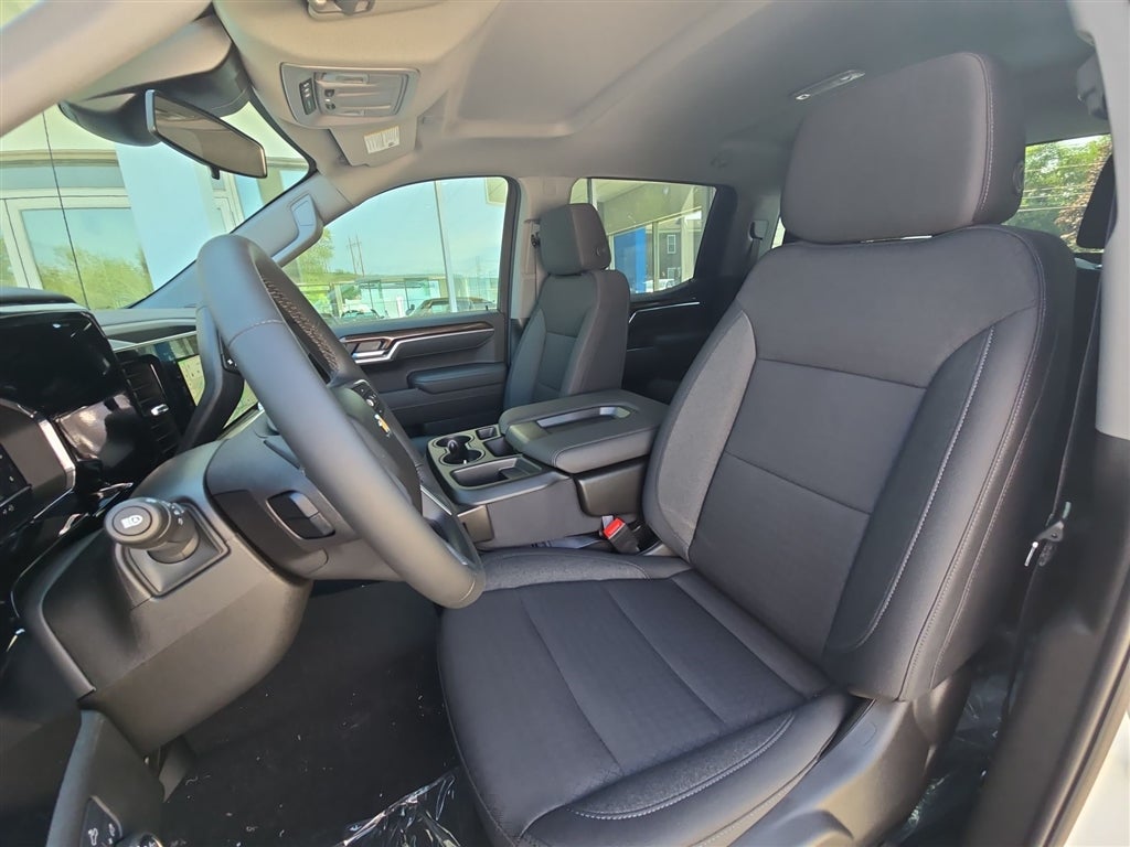 2025 Chevrolet Silverado 1500 LT (2FL)