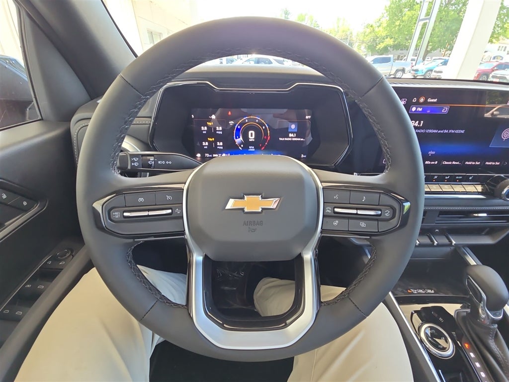 2025 Chevrolet Colorado WT/LT