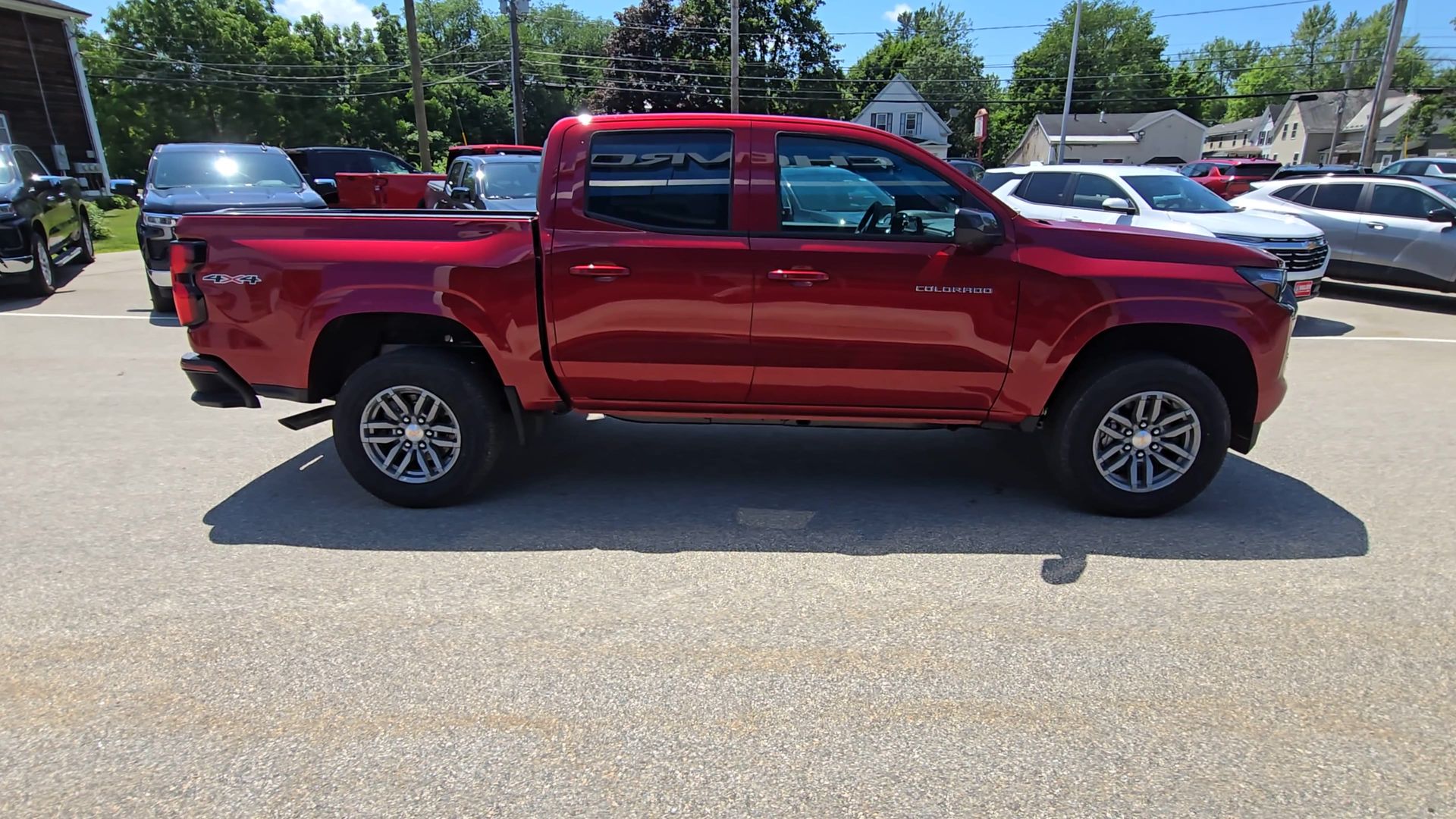 2025 Chevrolet Colorado WT/LT