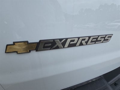 2026 Chevrolet Express Cargo WT