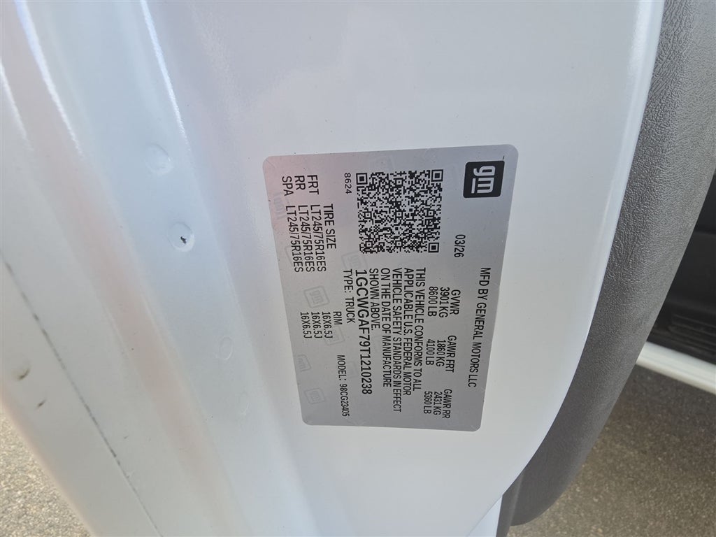 2026 Chevrolet Express Cargo WT