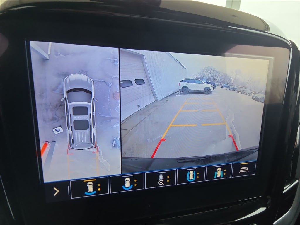 2021 Chevrolet Traverse RS