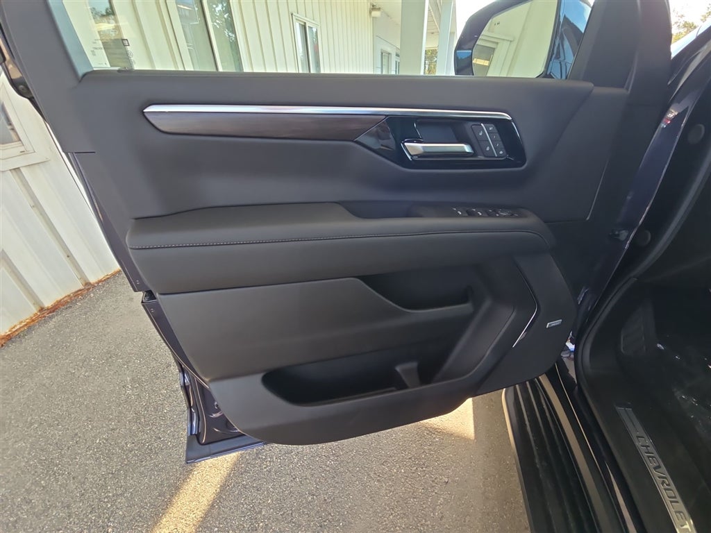 2027 Chevrolet Tahoe LT