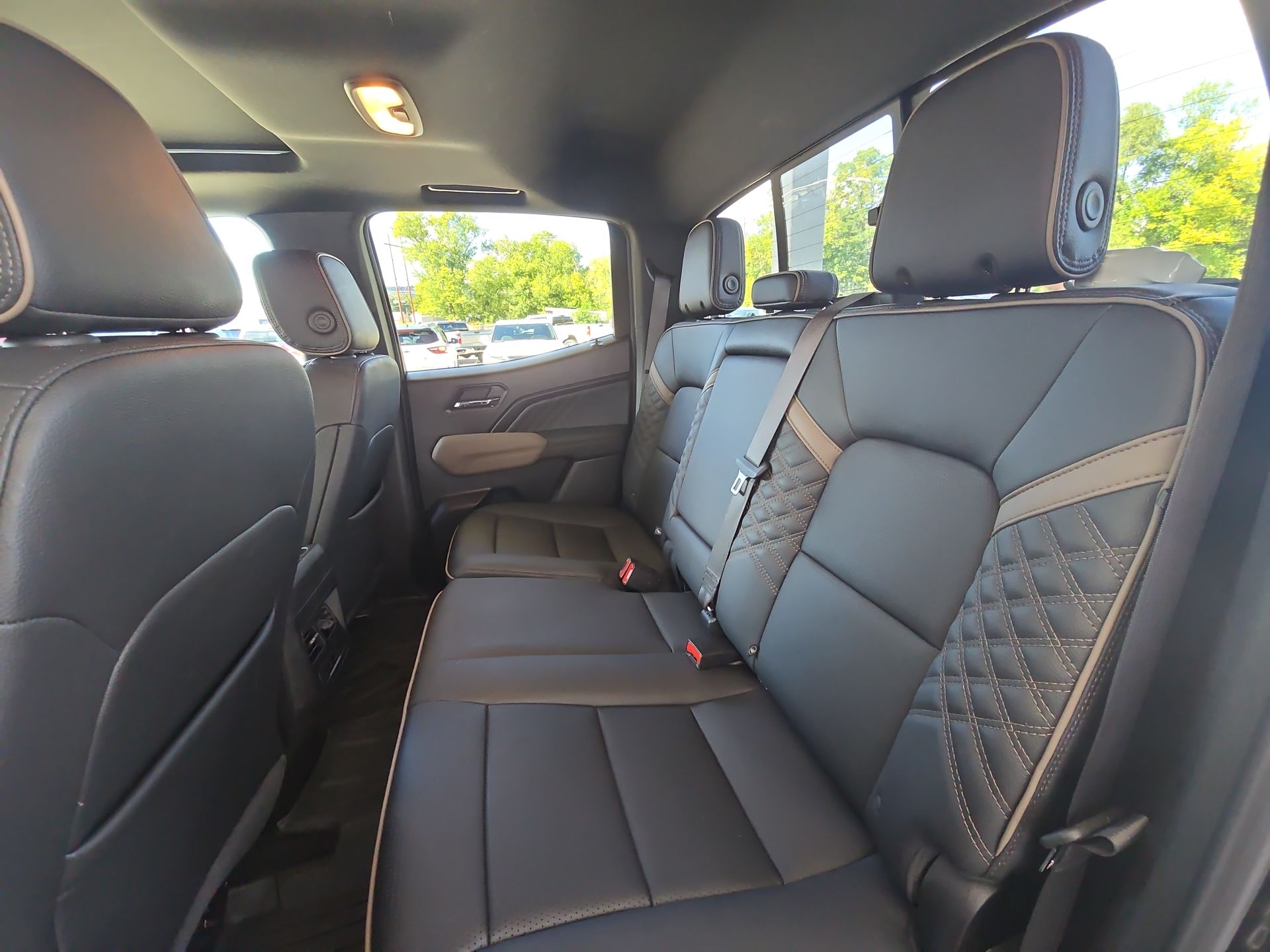 2025 GMC Canyon Denali