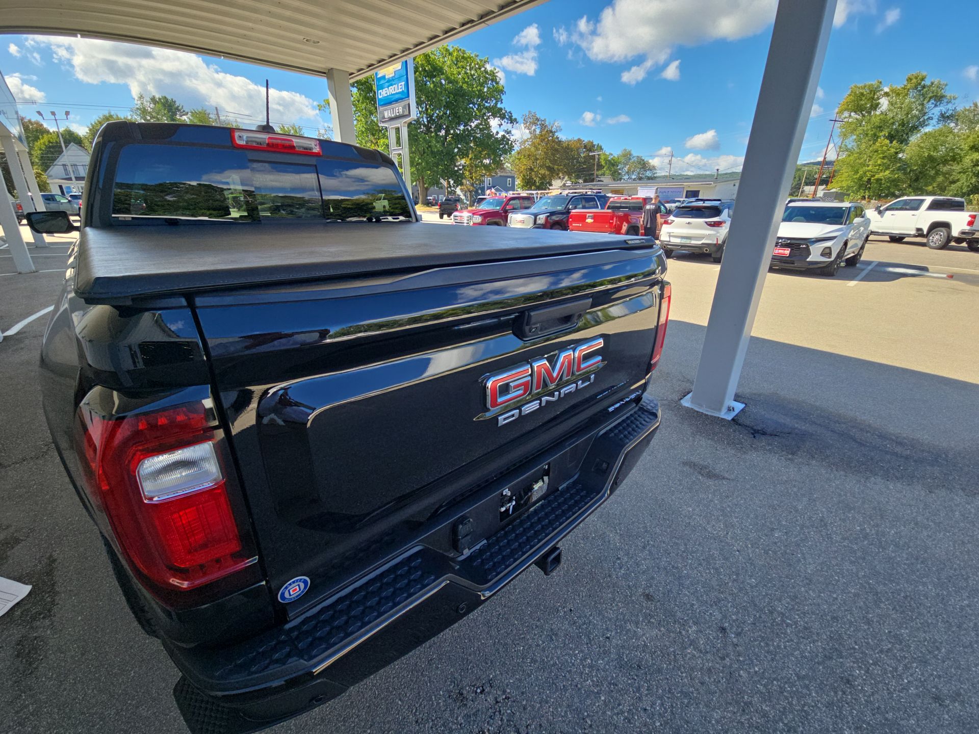 2025 GMC Canyon Denali