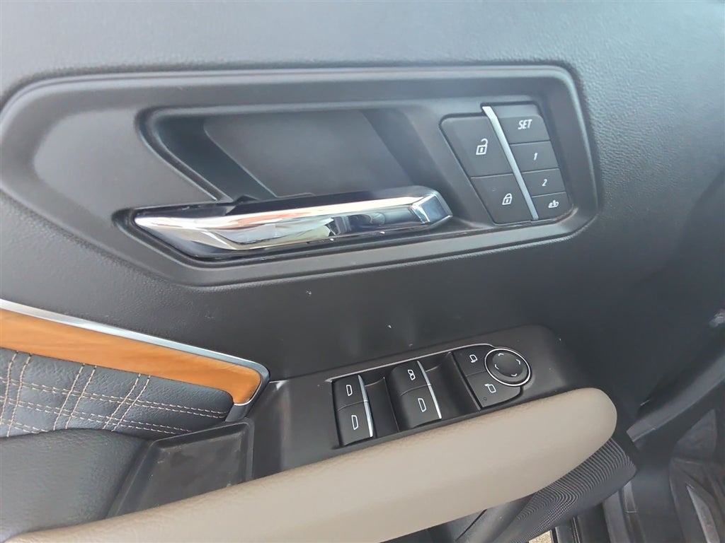 2025 GMC Canyon Denali