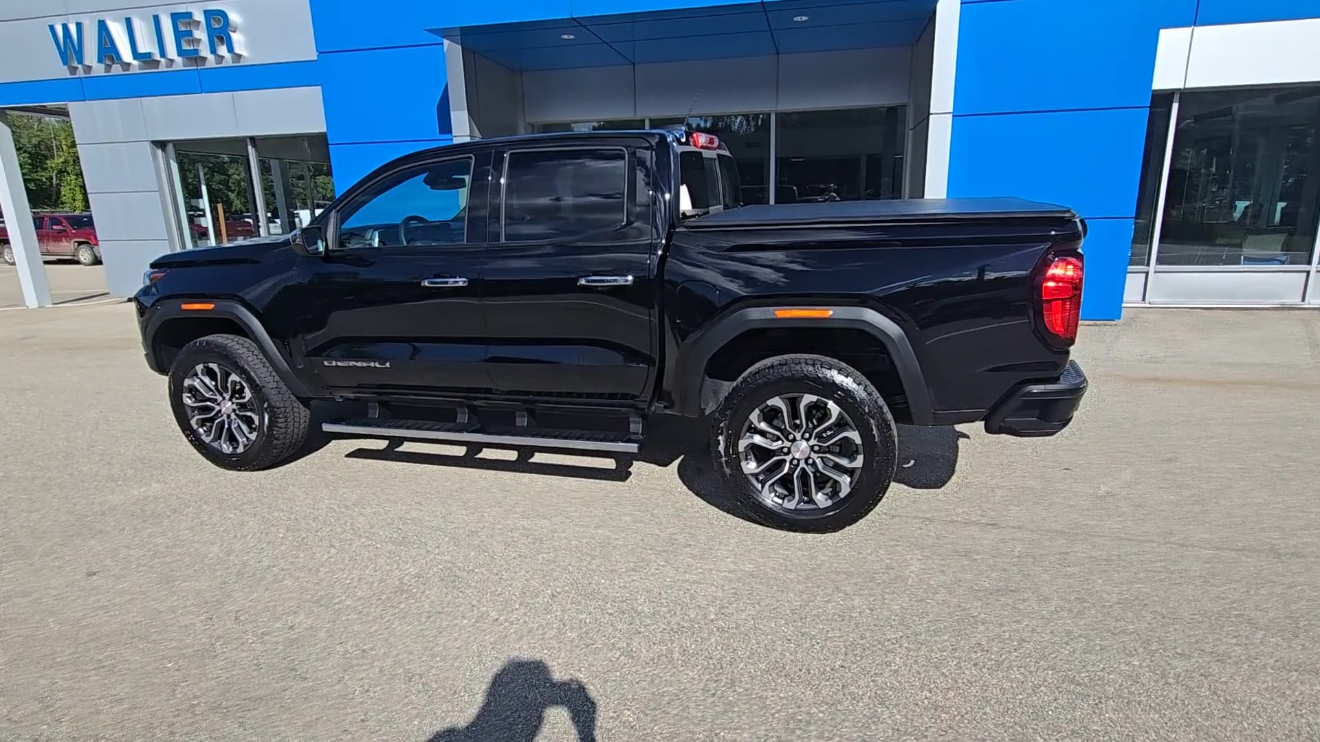 2025 GMC Canyon Denali