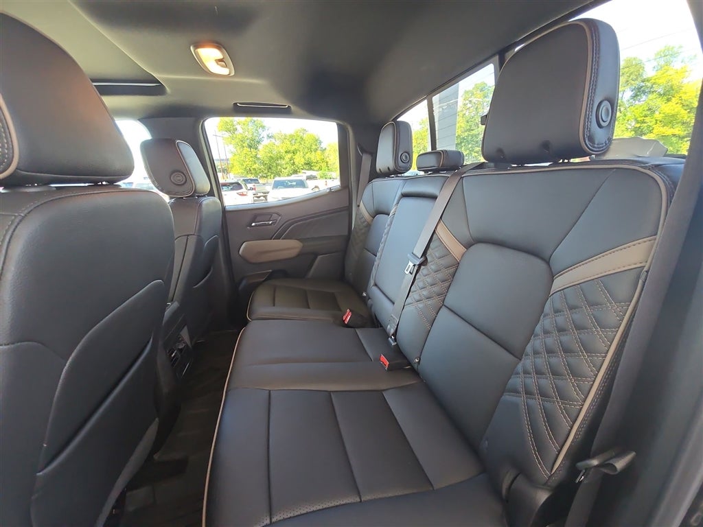 2025 GMC Canyon Denali