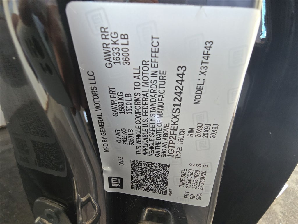 2025 GMC Canyon Denali