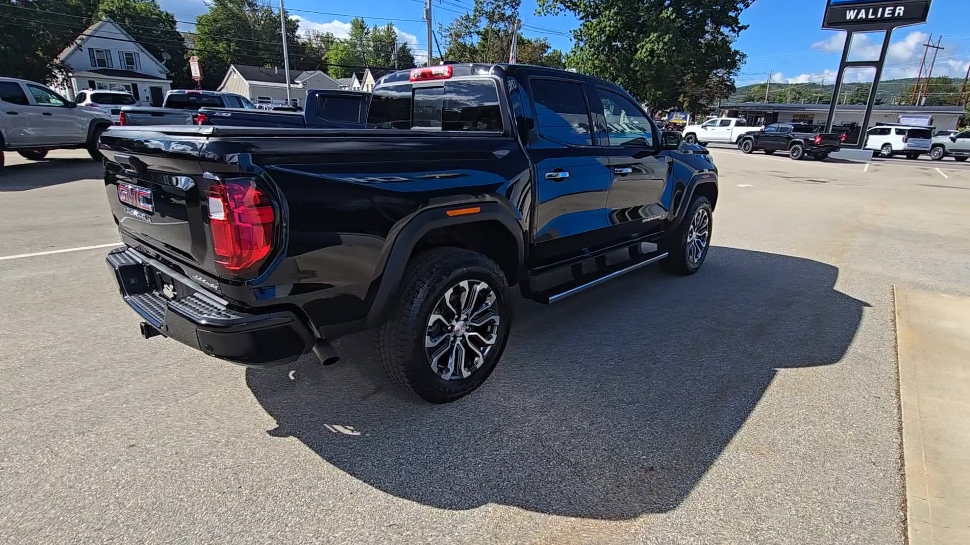 2025 GMC Canyon Denali