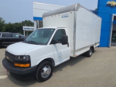 2018 Chevrolet Express Cutaway 3500 Work Van
