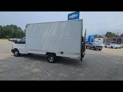 2018 Chevrolet Express Cutaway 3500 Work Van