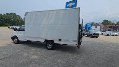 2018 Chevrolet Express Cutaway 3500 Work Van