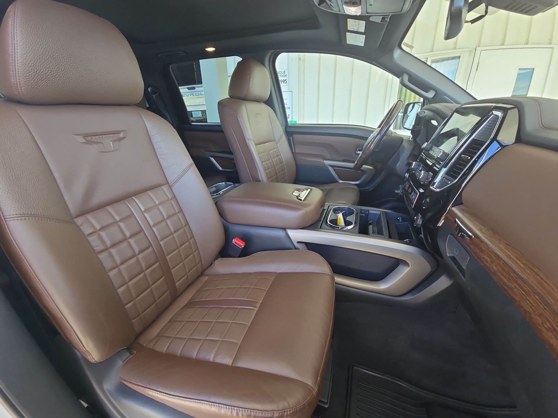 2021 Nissan TITAN Crew Cab Platinum Reserve 4x4