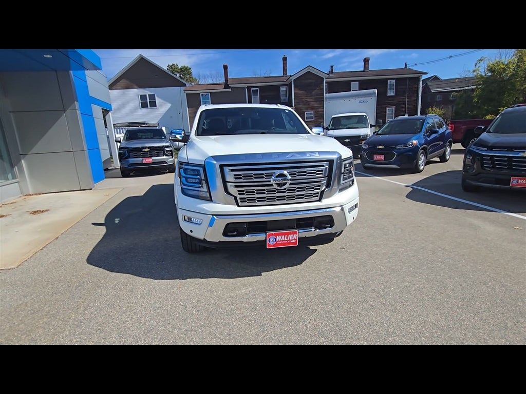 2021 Nissan TITAN Crew Cab Platinum Reserve 4x4