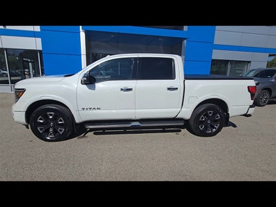 2021 Nissan TITAN Crew Cab Platinum Reserve 4x4