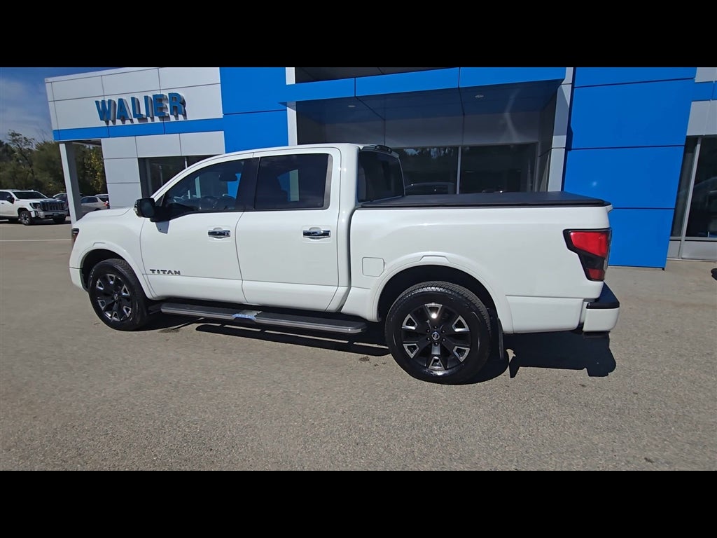 2021 Nissan TITAN Crew Cab Platinum Reserve 4x4