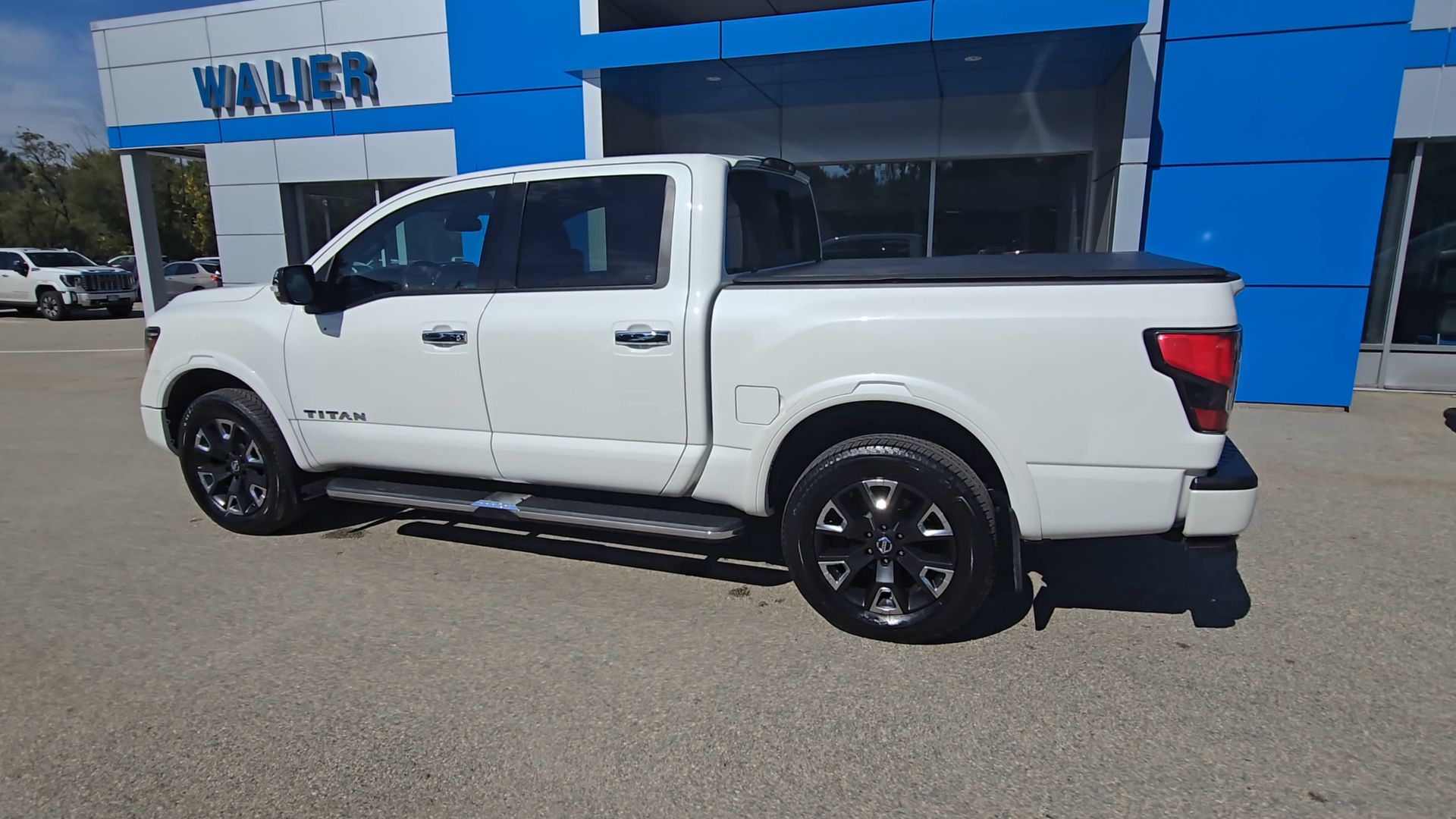 2021 Nissan TITAN Crew Cab Platinum Reserve 4x4