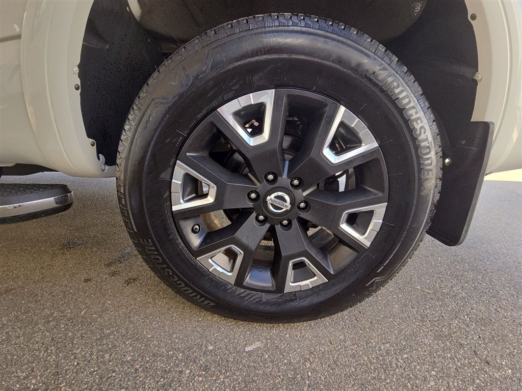 2021 Nissan TITAN Crew Cab Platinum Reserve 4x4