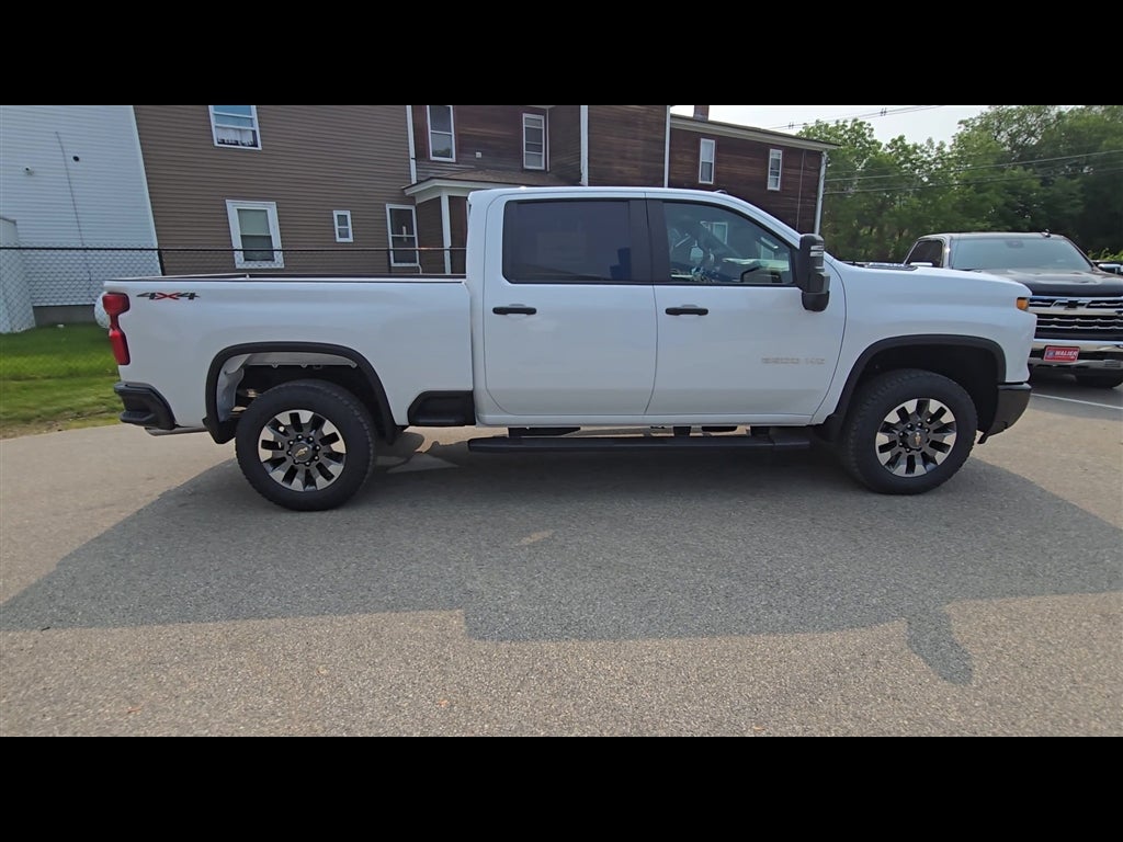 2025 Chevrolet Silverado 2500 HD Custom