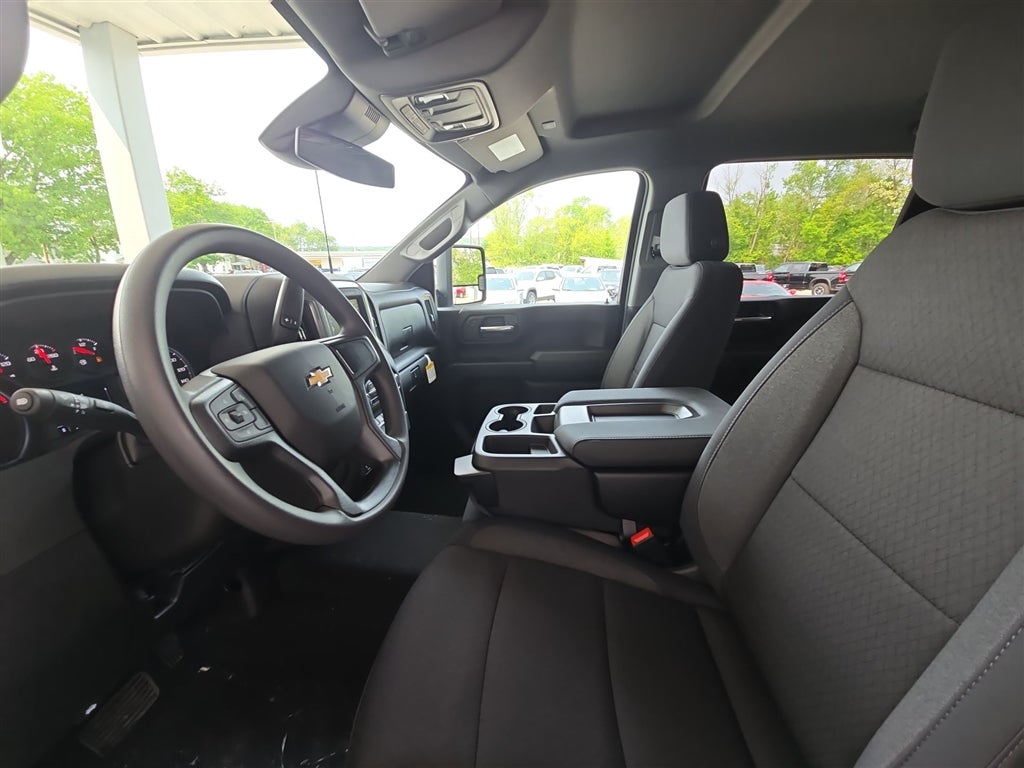 2025 Chevrolet Silverado 2500 HD Custom