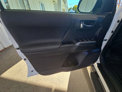 2023 Toyota Tacoma 4WD SR