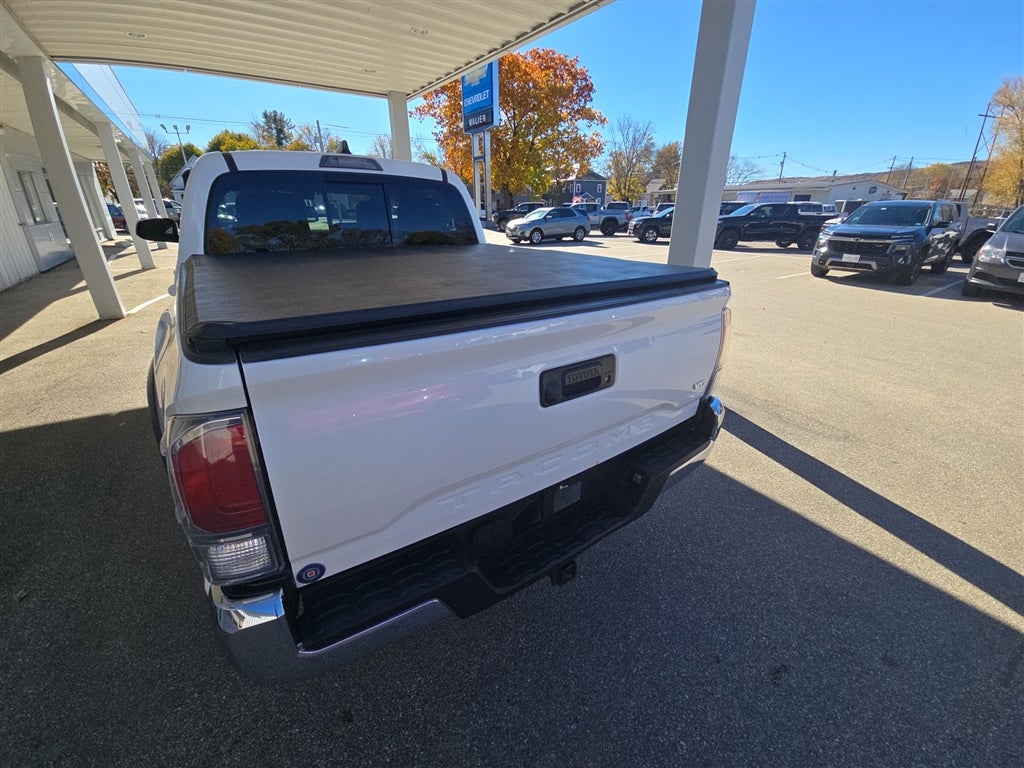 2023 Toyota Tacoma 4WD SR