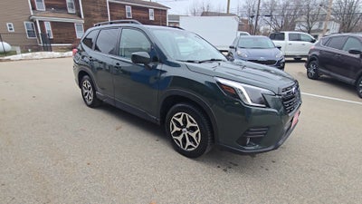 2023 Subaru Forester Premium