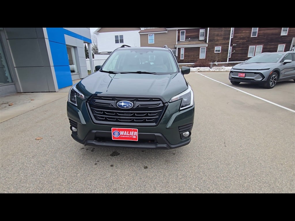 2023 Subaru Forester Premium