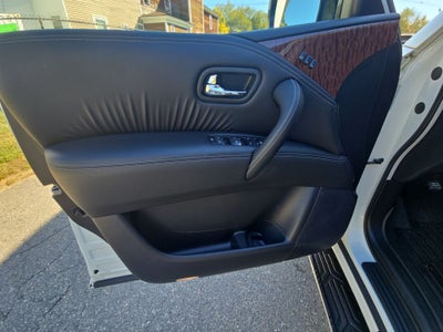 2020 Nissan Armada Platinum 4WD