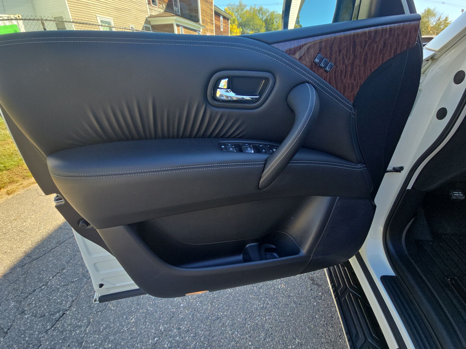 2020 Nissan Armada Platinum 4WD