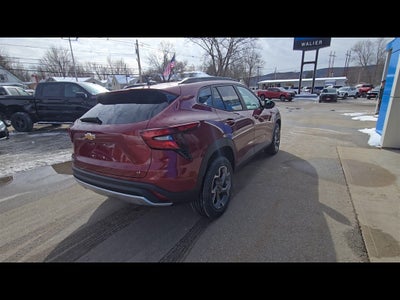 2025 Chevrolet Trax LT